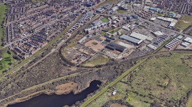 Poplar Av, Lincoln, LIN - Aerial  map view