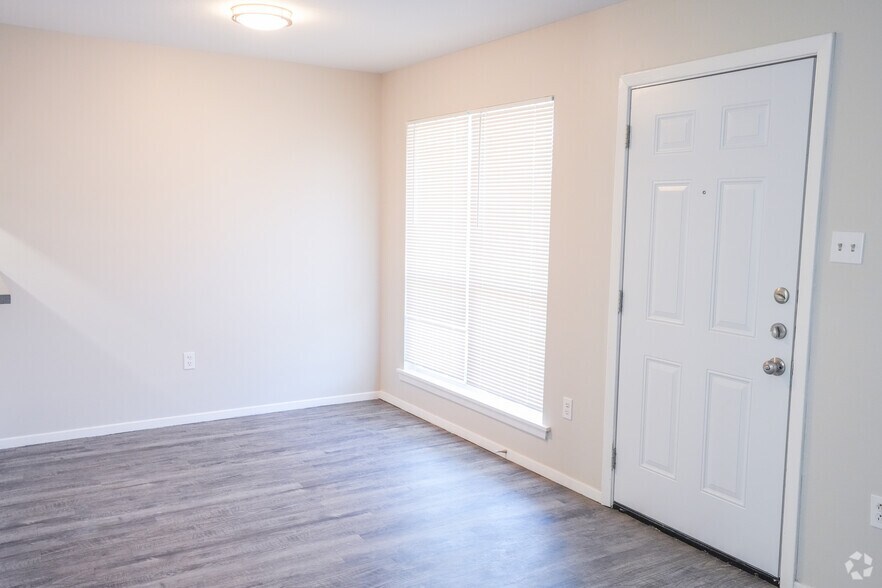 621 Houston Ave, Jackson, MS à vendre - Photo intérieure - Image 2 de 34