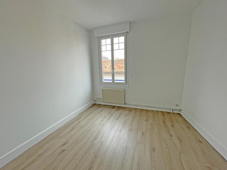 7 Rue Lavigné, Blagnac à louer - Photo du bâtiment - Image 3 de 7