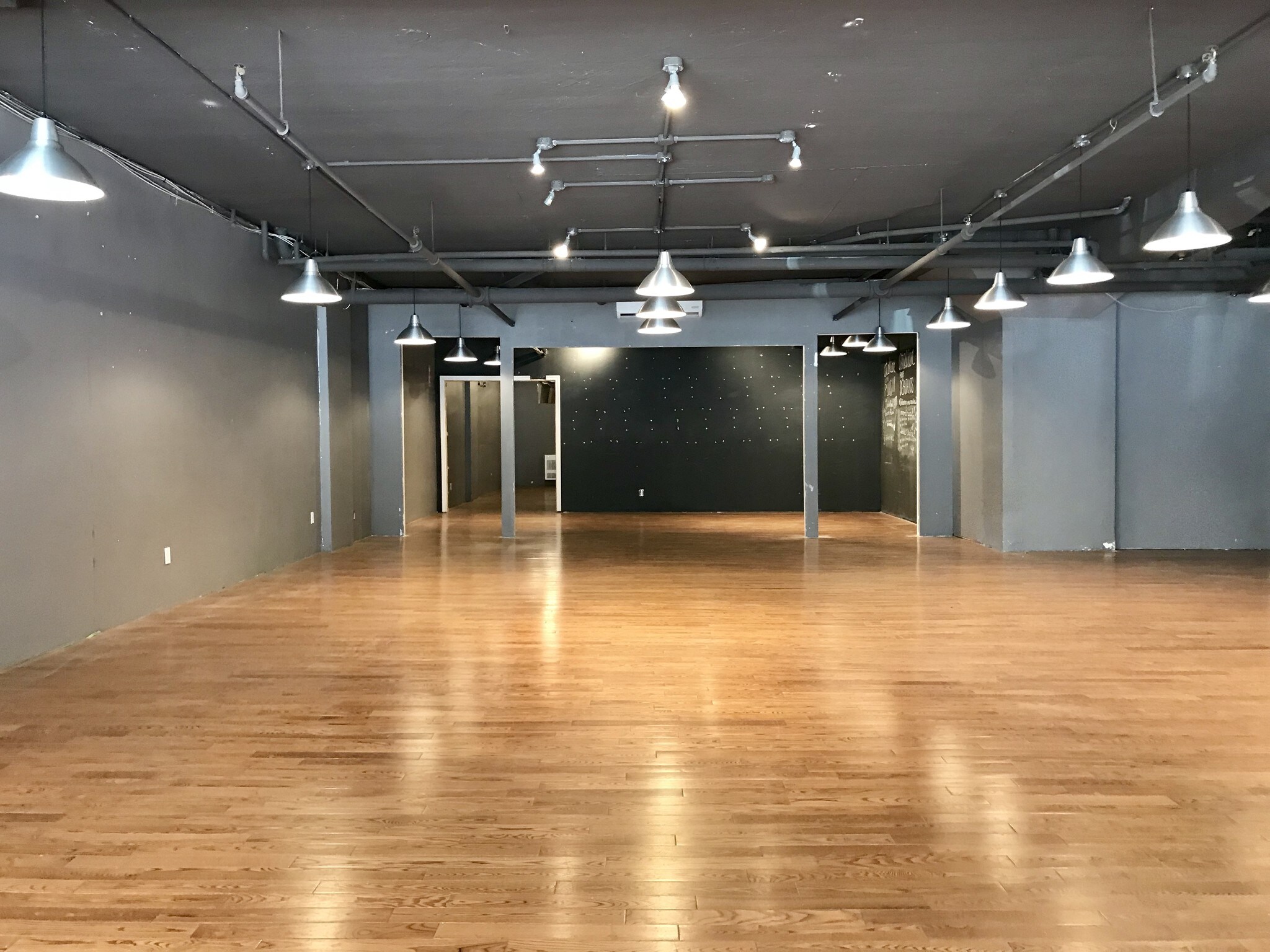 5369 Boul Saint-Laurent, Montréal, QC for sale Other- Image 1 of 1