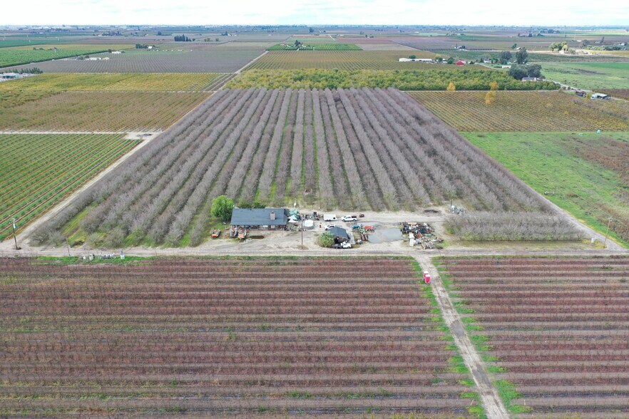 6710 Indianola ave, Del Rey, CA à vendre - Photo principale - Image 1 de 16