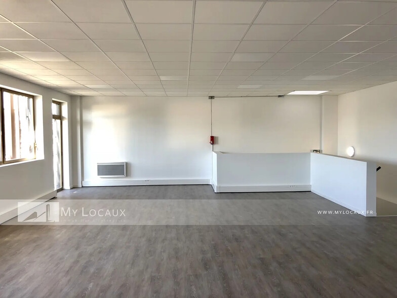 Flex dans Gennevilliers à louer - Photo intérieure - Image 2 de 5