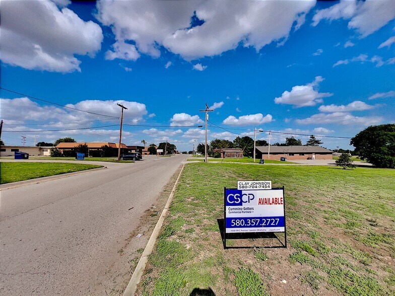 1324 11th st, Frederick, OK à vendre - Photo du bâtiment - Image 3 de 13