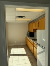 3906-3908 Bell St, Kansas City, MO for lease Interior Photo- Image 2 of 3