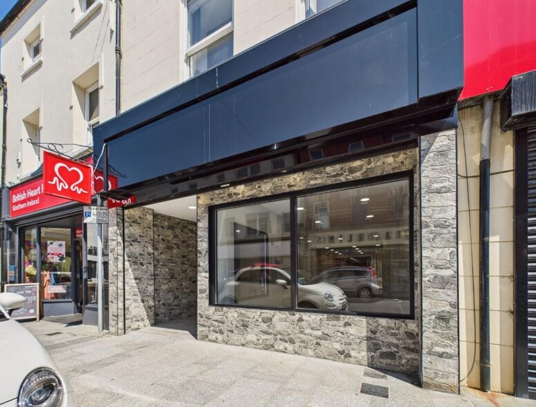 21 Hill St, Newry à louer - Photo principale - Image 1 de 1