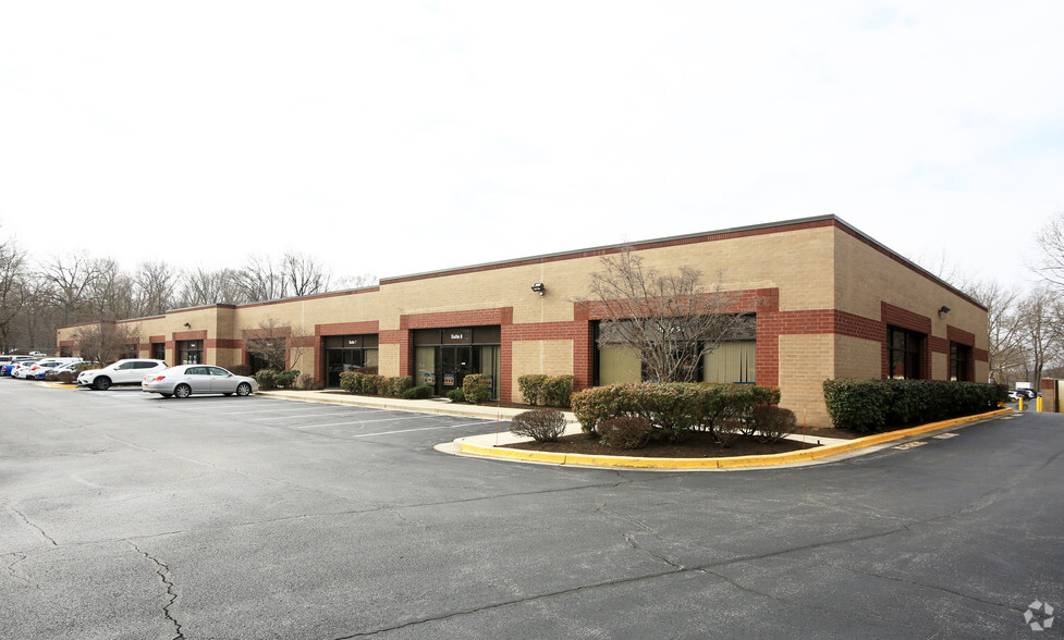 2141 Priest Bridge Dr, Crofton, MD for lease - Building Photo - Image 3 of 5