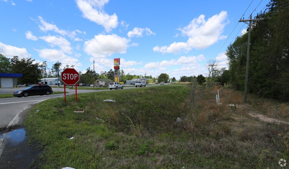 9493 Charleston Hwy, Saint George, SC à vendre - Photo du bâtiment - Image 2 de 2
