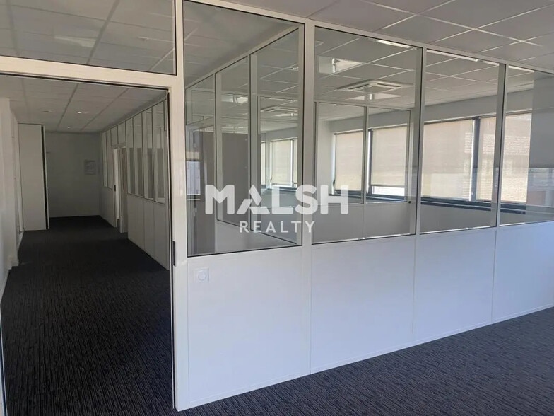 Bureau dans Meyzieu à louer - Photo intérieure - Image 3 de 6