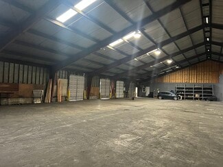More details for 23901 NE Sandy Blvd, Wood Village, OR - Industrial for Lease