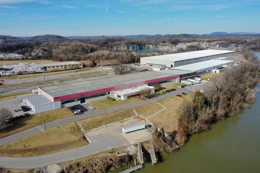 5502 Island River Dr, Knoxville, TN for sale - Building Photo - Image 1 of 1