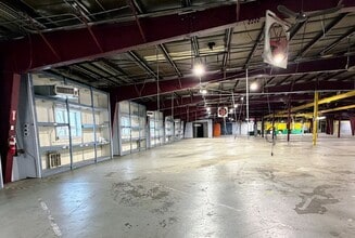 33 Donald Dr, Fairfield, OH for lease Interior Photo- Image 1 of 6