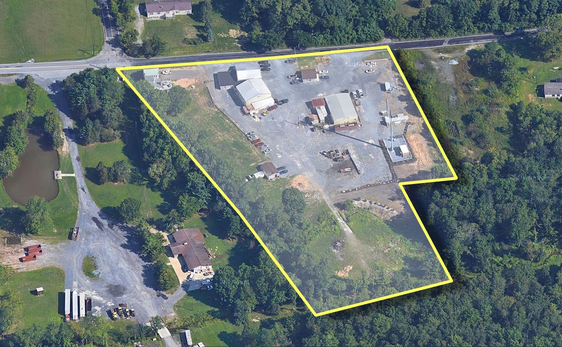 2529 Roundtop Rd, Middletown, PA for lease Building Photo- Image 1 of 8