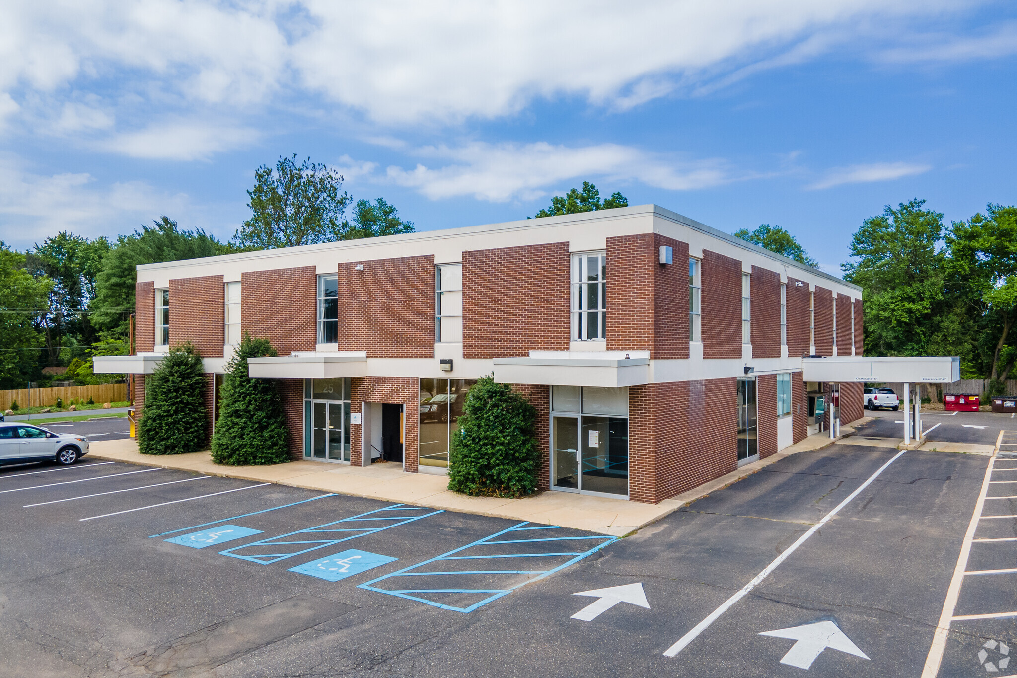 25 W Skippack Pike, Blue Bell, PA for lease Building Photo- Image 1 of 5