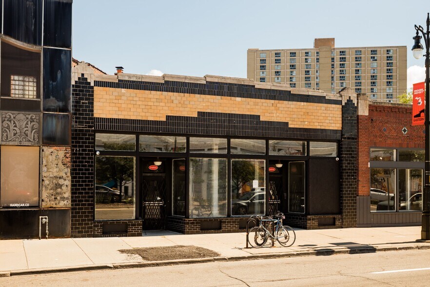 1480 Gratiot Ave, Detroit, MI à vendre - Photo du bâtiment - Image 2 de 5