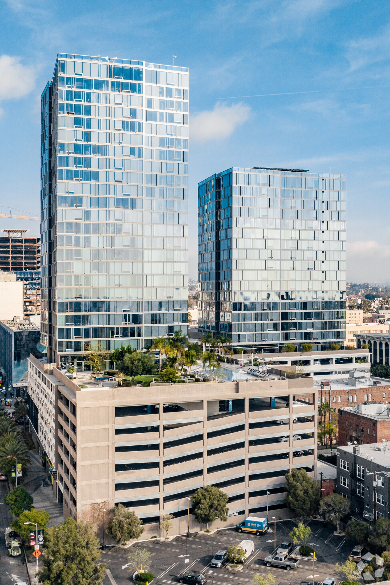 3150 Wilshire Blvd, Los Angeles, CA à vendre Photo du bâtiment- Image 1 de 1