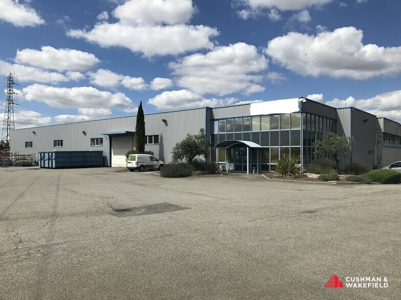 Flex in Toulouse for sale - Building Photo - Image 2 of 6