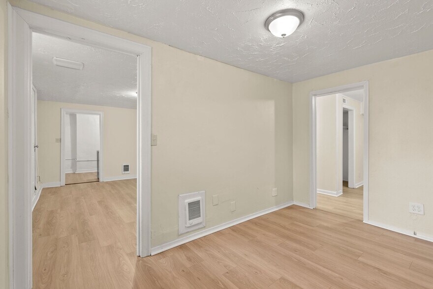 1828 W 9th Ave, Spokane, WA à vendre - Photo intérieure - Image 3 de 8