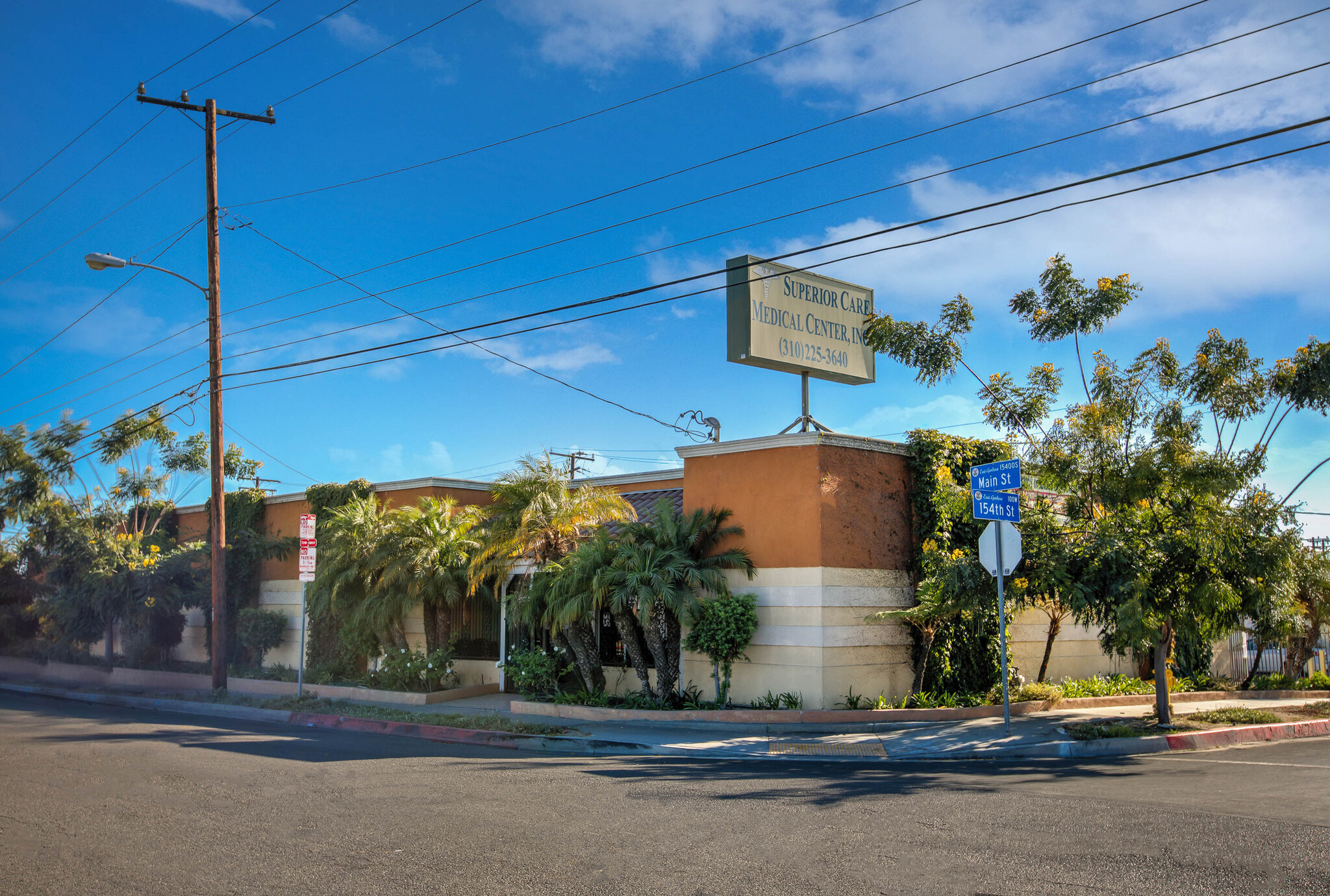 15401 S Main St, Gardena, CA à vendre Photo du b timent- Image 1 de 1