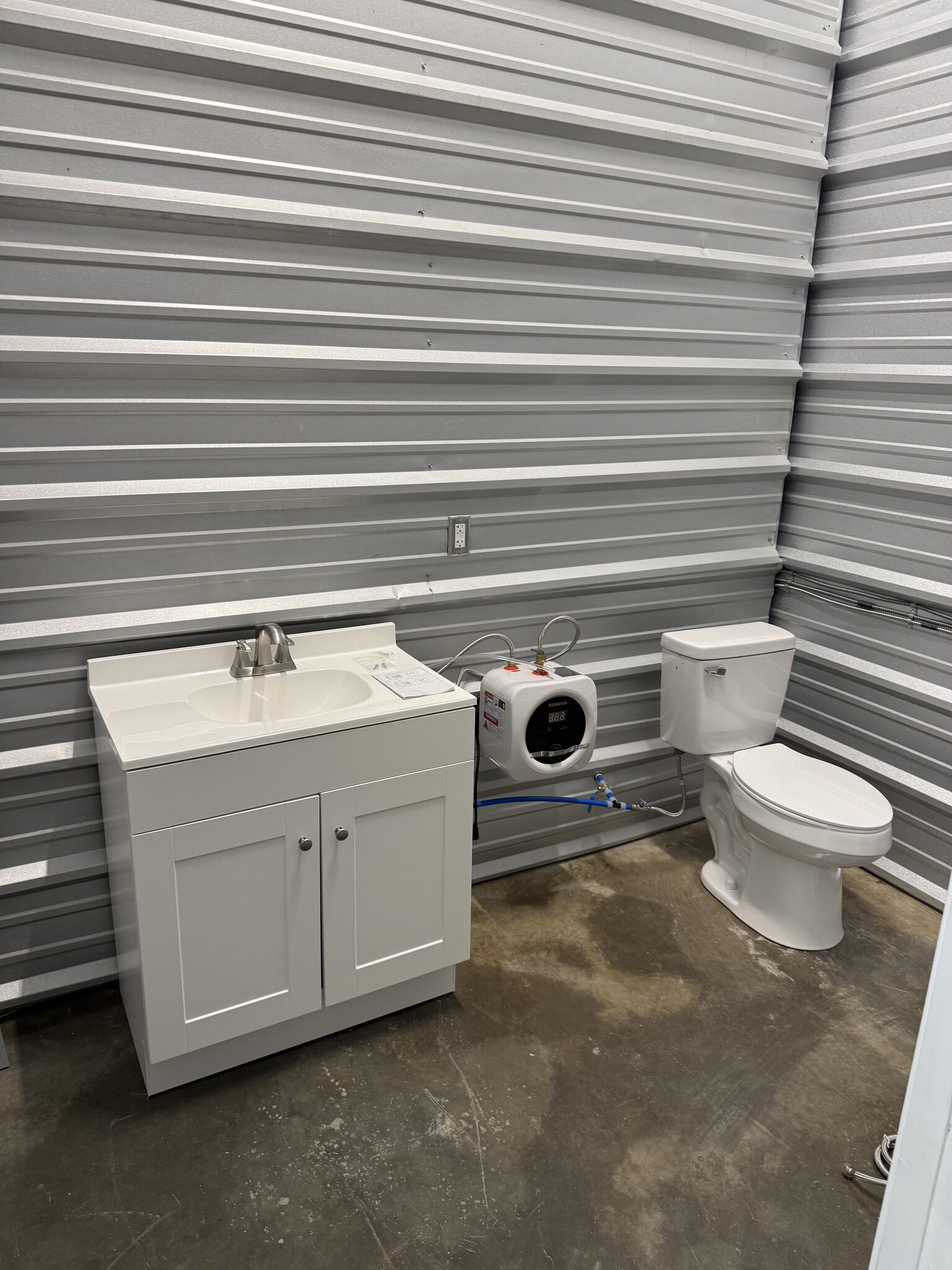 12894 A US-45E, Martin, TN for lease Interior Photo- Image 1 of 3