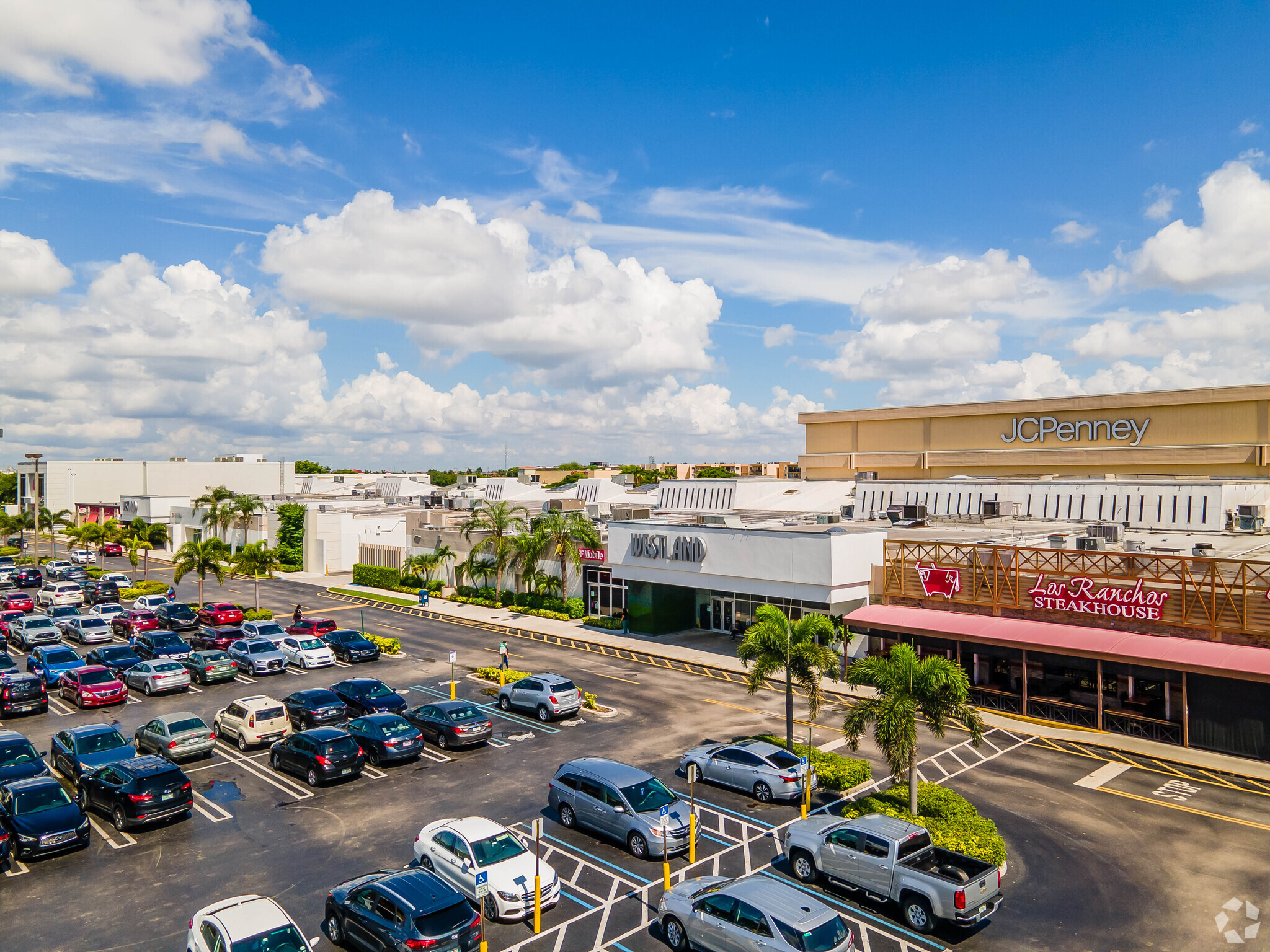 1675 W 49th St, Hialeah, FL à vendre Photo du bâtiment- Image 1 de 1