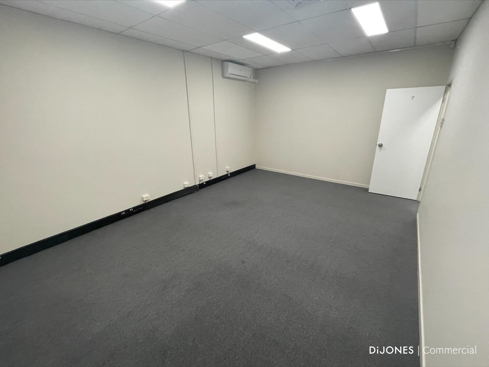 80-90 Pacific Hwy, Wyong for lease Interior Photo- Image 1 of 2