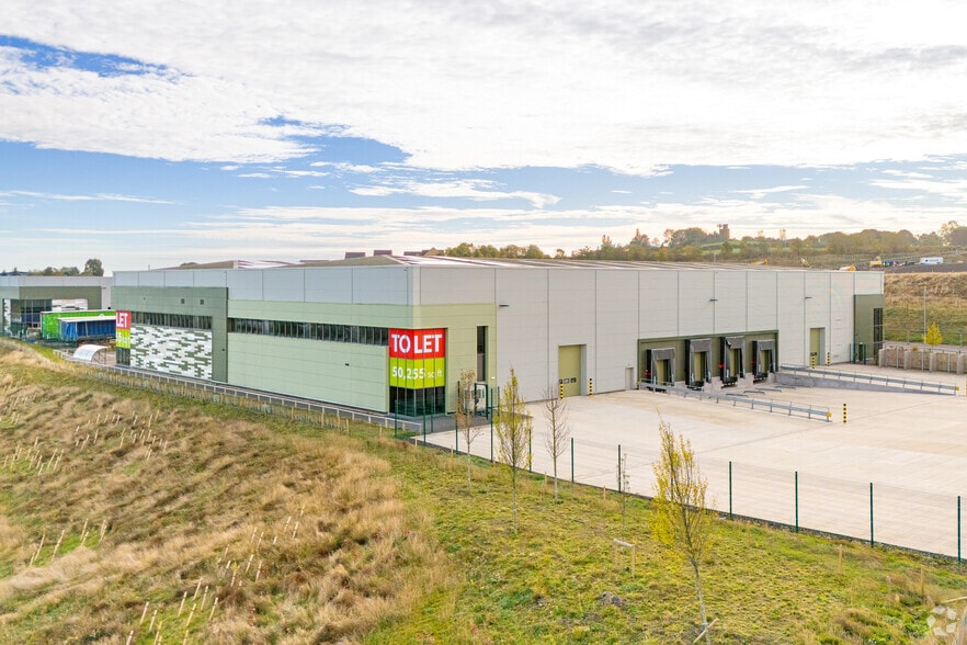 Dearne Valley Pky, Birdwell for lease - Building Photo - Image 1 of 24