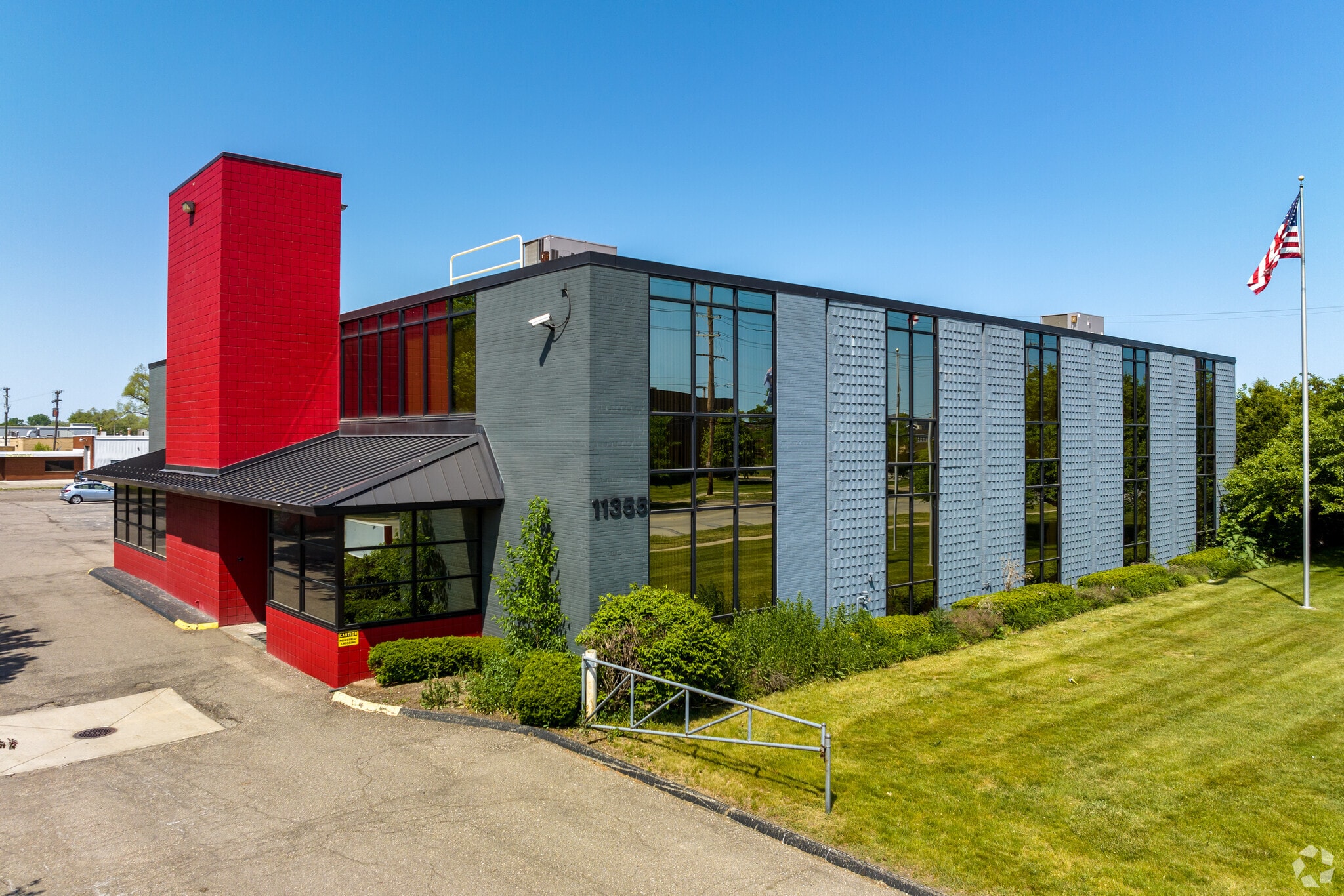 11355 Stephens Rd, Warren, MI for lease Primary Photo- Image 1 of 51