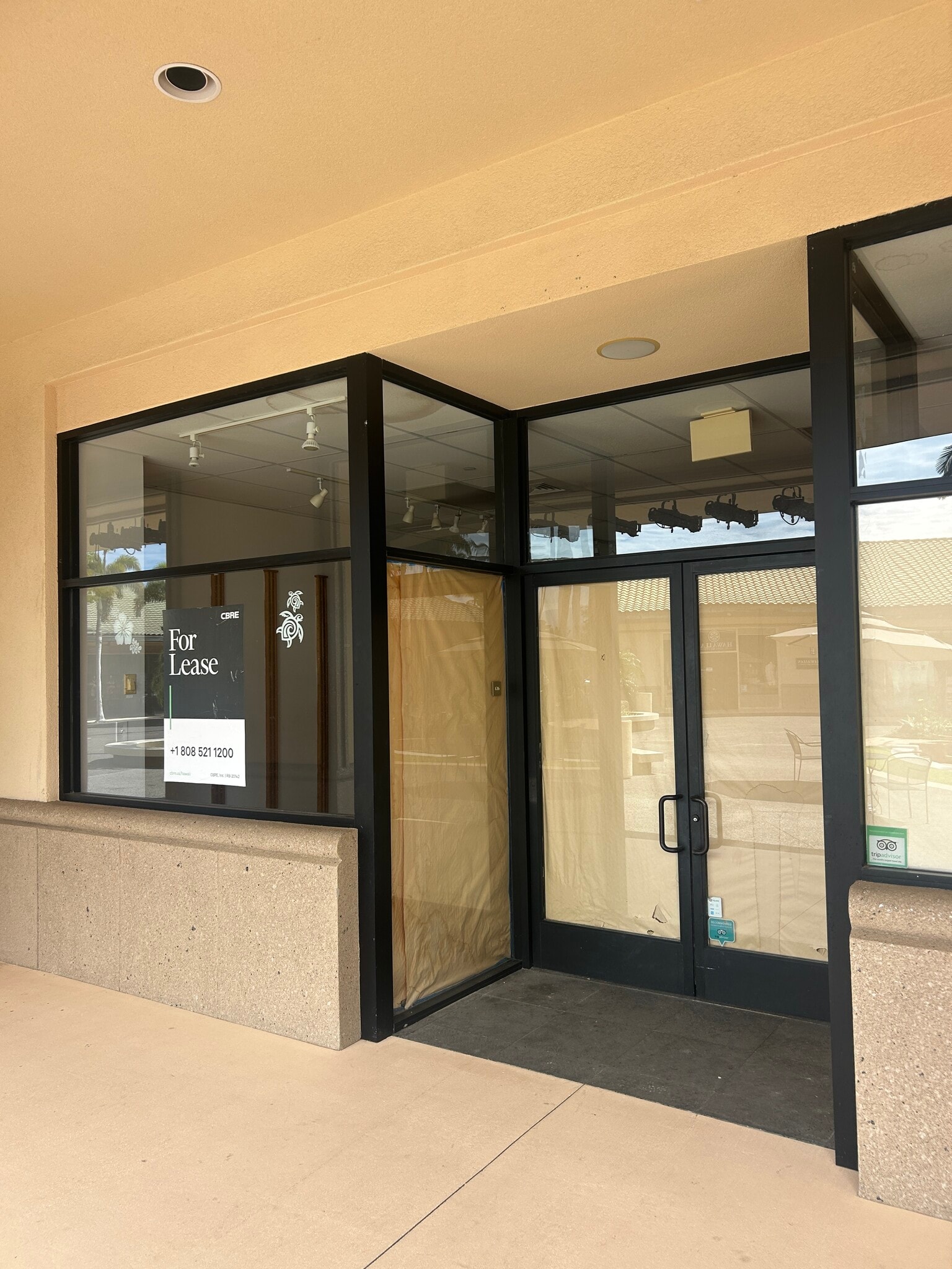 68-1330 Mauna Lani Dr, Kamuela, HI for lease Interior Photo- Image 1 of 2