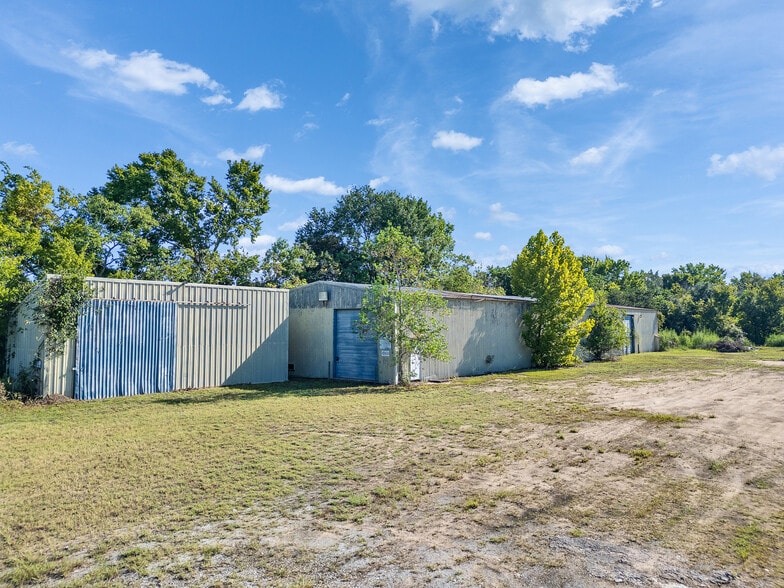 2109 Cullen Blvd, Pearland, TX à louer - Photo principale - Image 1 de 4