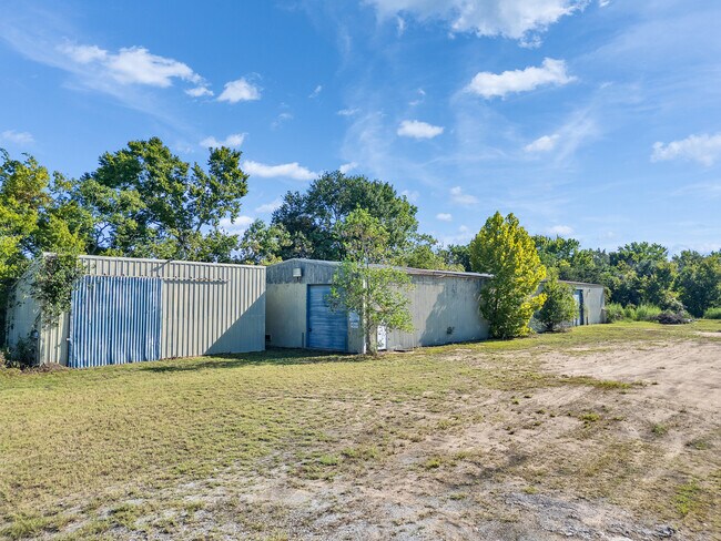 More details for 2109 Cullen Blvd, Pearland, TX - Industrial for Lease
