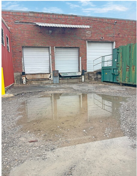 594 Dr Ml King Jr Ave, Memphis, TN for sale - Building Photo - Image 3 of 14