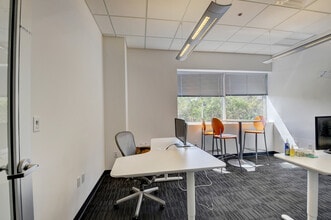 1095 Broken Sound Pky, Boca Raton, FL for lease Interior Photo- Image 2 of 21