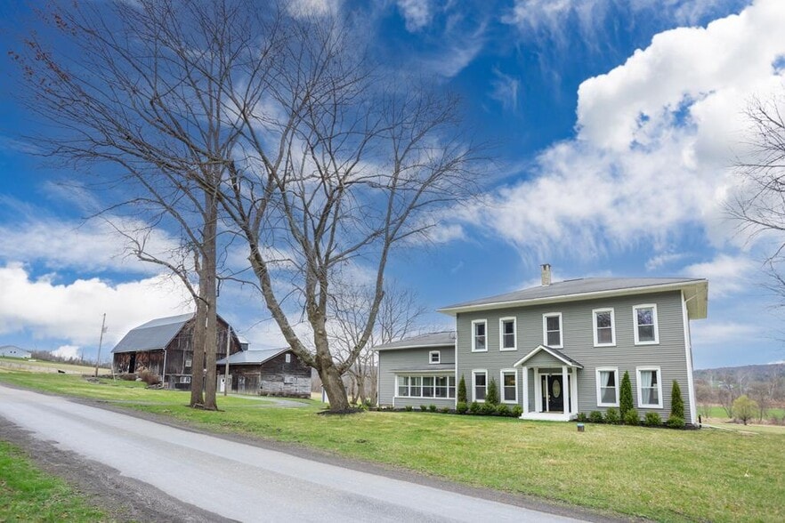 211 Hanks Rd, Troy, PA for sale - Building Photo - Image 1 of 100