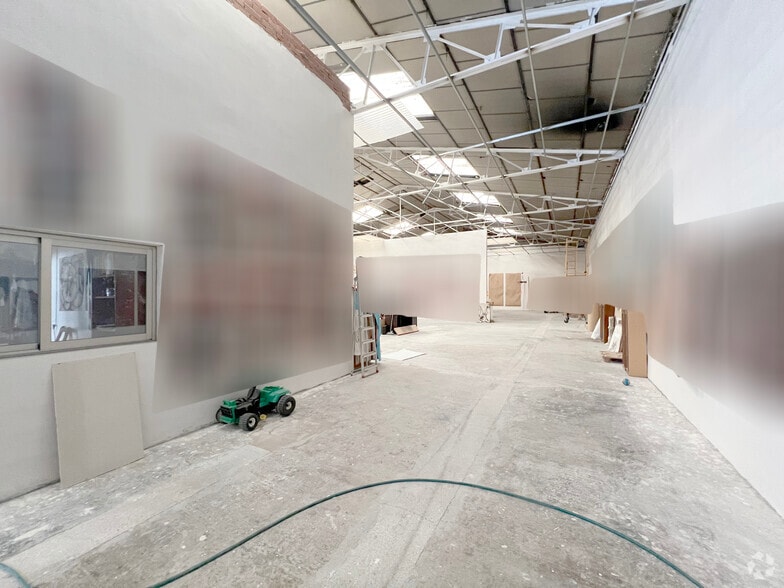 Industrial in Humanes de Madrid, Madrid for sale - Building Photo - Image 2 of 5