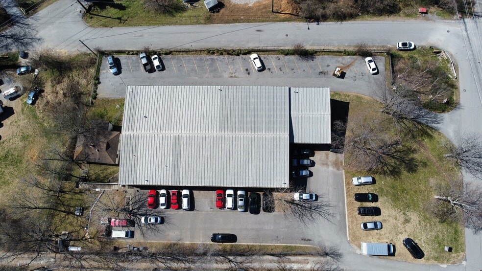2101 Dunn Ave, Nashville, TN à vendre - Photo du bâtiment - Image 2 de 7