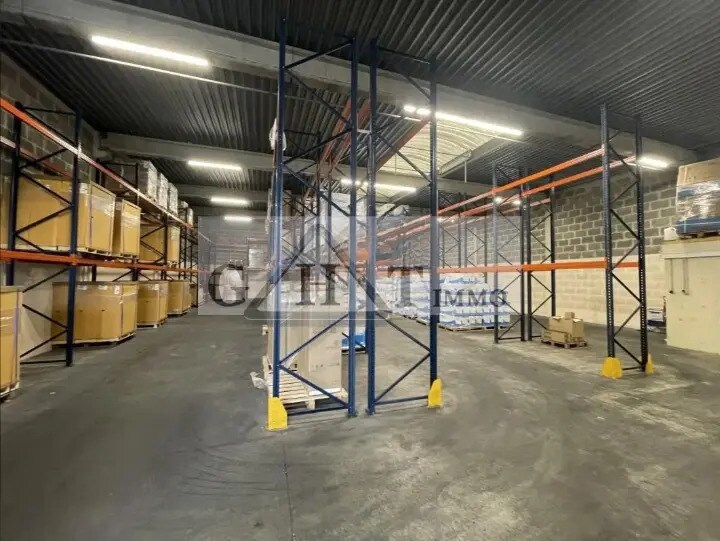 Industrial in Noisy-le-Grand for lease - Building Photo - Image 3 of 6
