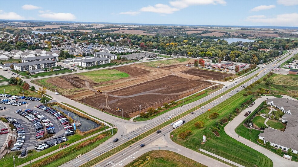 Sunset Drive, Norwalk, IA for sale - Building Photo - Image 3 of 19