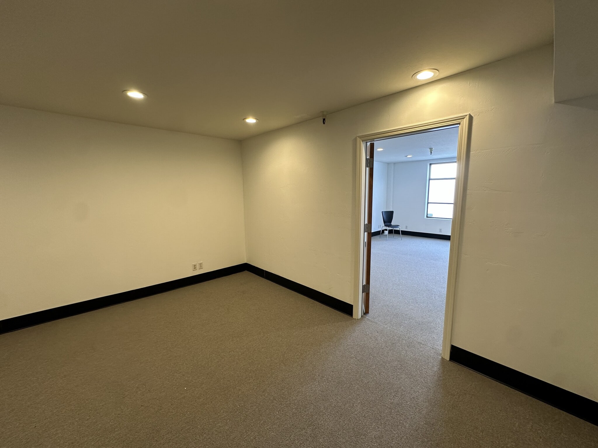 950 Gilman St, Berkeley, CA à louer Photo intérieure- Image 1 de 3