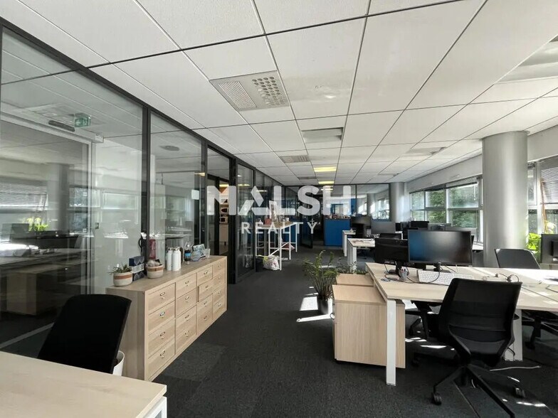 Bureau dans Lyon à louer - Photo du bâtiment - Image 3 de 23