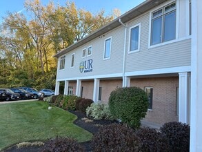 2561 Lac De Ville Blvd, Rochester, NY for lease Building Photo- Image 1 of 1