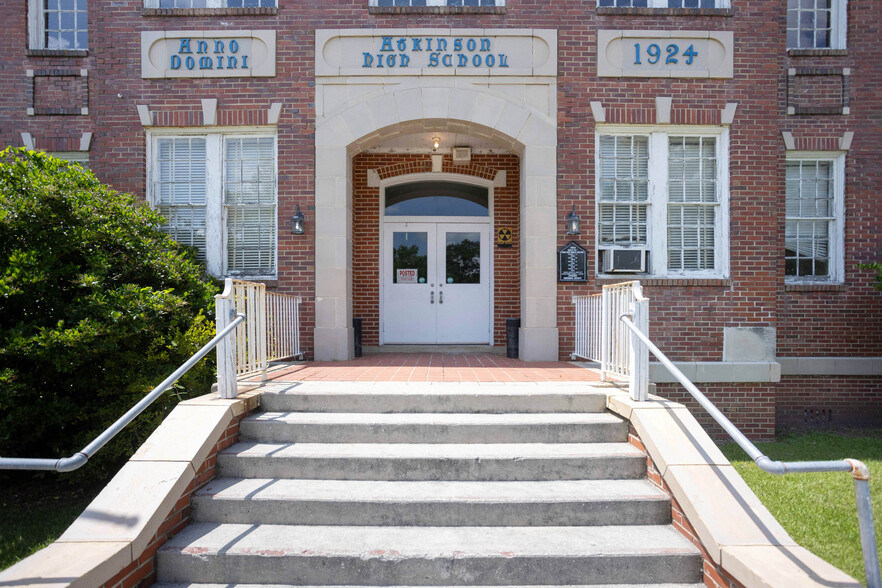 300 W Henry St, Atkinson, NC for sale - Primary Photo - Image 1 of 1