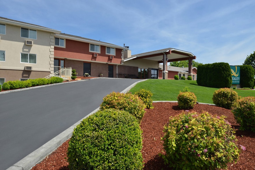 520 N 2nd Ave, Walla Walla, WA for sale - Building Photo - Image 2 of 10