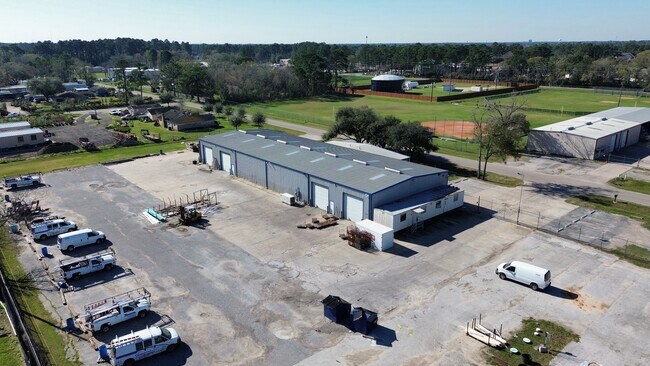 More details for 18906 Turnip St, Spring, TX - Industrial for Lease