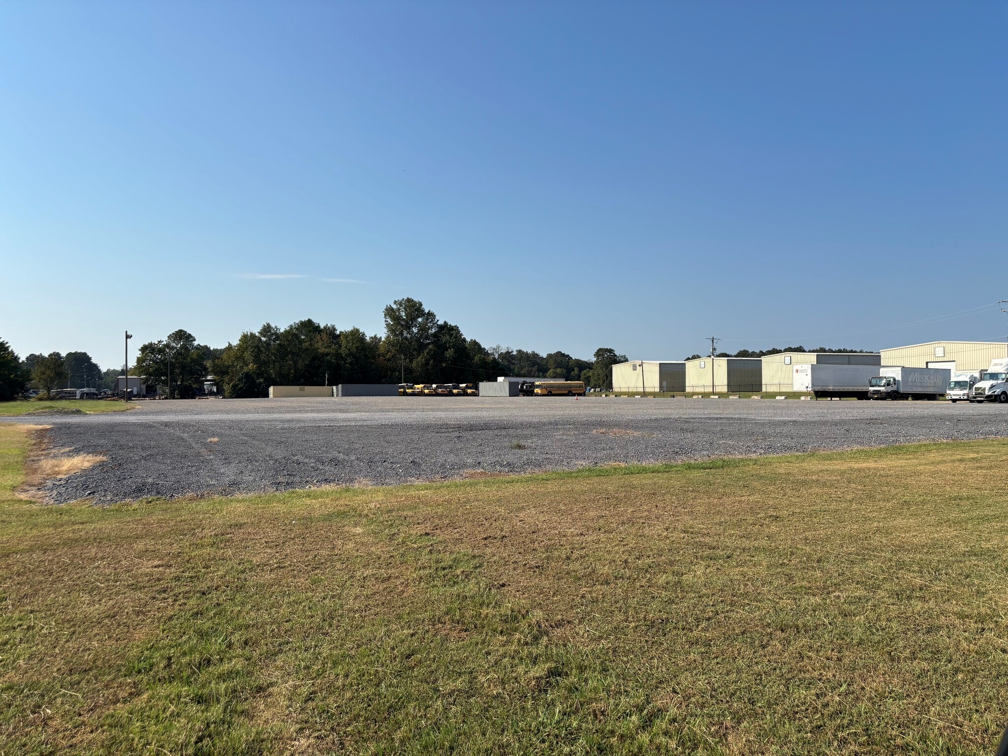 307 Walker Cir, Richland, MS for lease Building Photo- Image 1 of 3