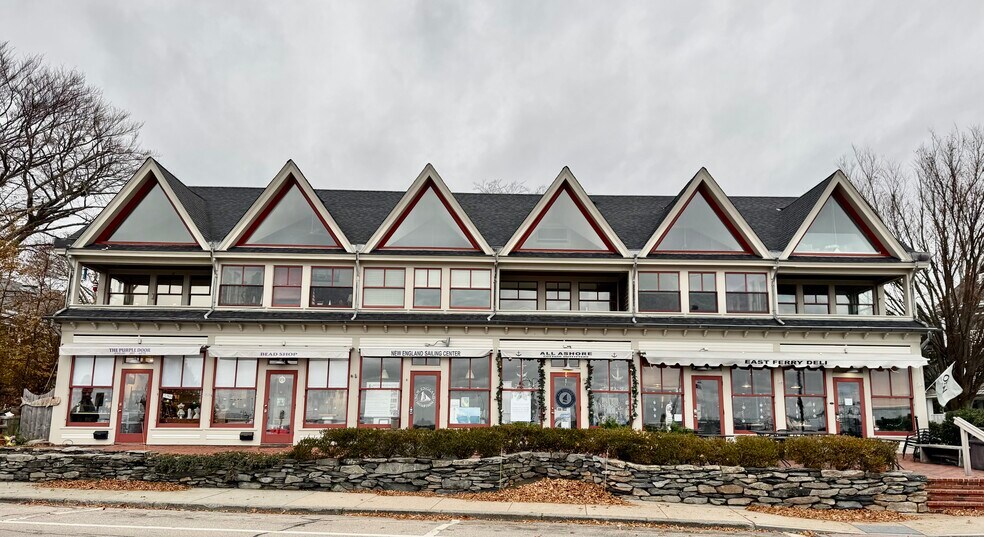 47 Conanicus Ave, Jamestown, RI for lease - Building Photo - Image 1 of 9