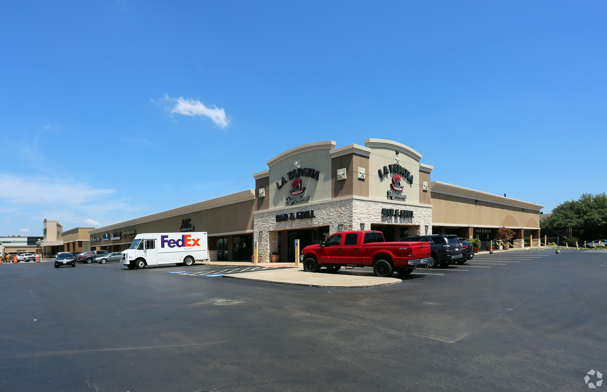 11920-11990 Westheimer Rd, Houston, TX for lease Building Photo- Image 1 of 5