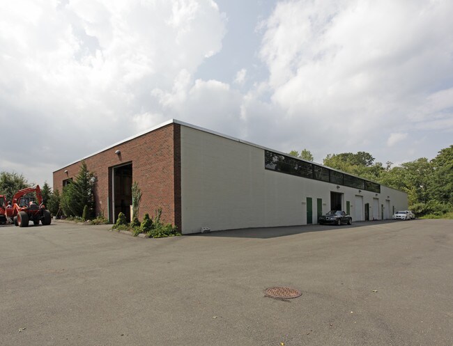Plus de détails pour 80 Prindle Hill Rd, Orange, CT - Industriel à vendre