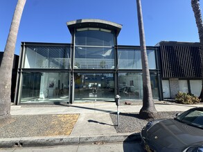 3212 Santa Monica Blvd, Santa Monica, CA for lease Interior Photo- Image 1 of 6