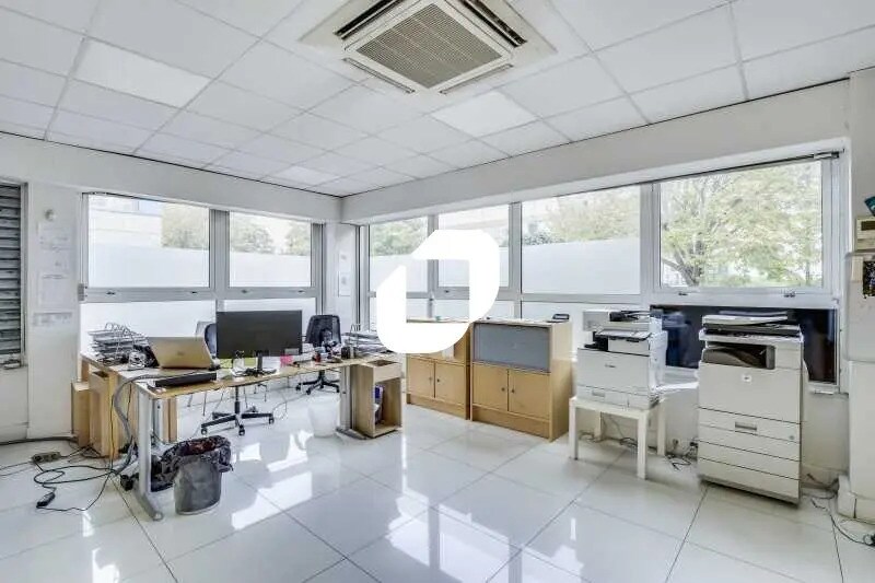 34-36 Rue Auguste Perret, Villejuif à louer - Photo du bâtiment - Image 2 de 33