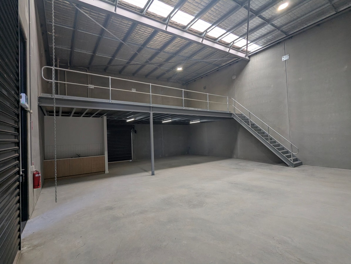 3-5 Rainbird Ct, ALDINGA BEACH, SA 5173 - Unit 10 -  - Interior Photo - Image 1 of 5